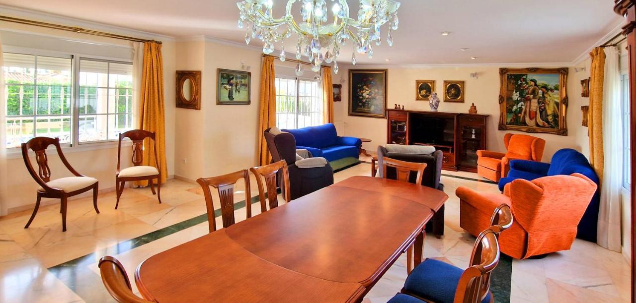 Golden Villa Costa Del Sol - Big Private Pool - Bbq - Good Location ฟูเอนฮิโรลา ภายนอก รูปภาพ
